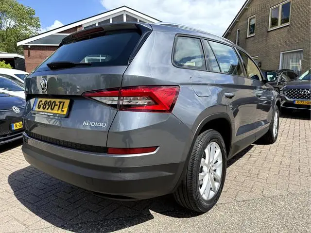 ŠKODA Kodiaq 1.5 TSI Limited Edition Navi, Camera, App Connect, Sfeerverlichting