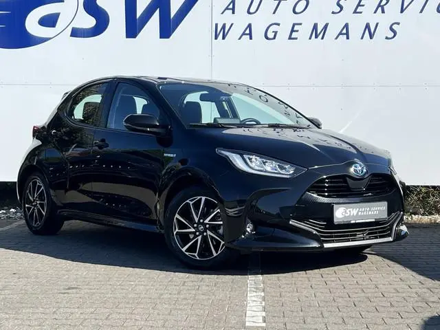 Toyota Yaris 1.5 Hybrid Dynamic | ACC | Carplay | Camera | LED