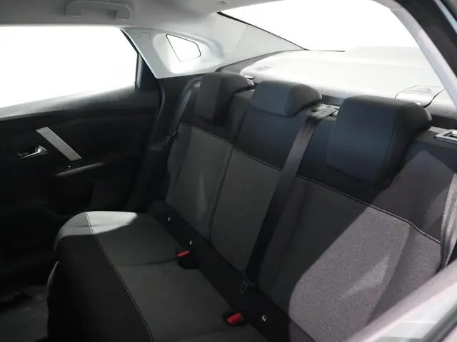 Citroën C4 X