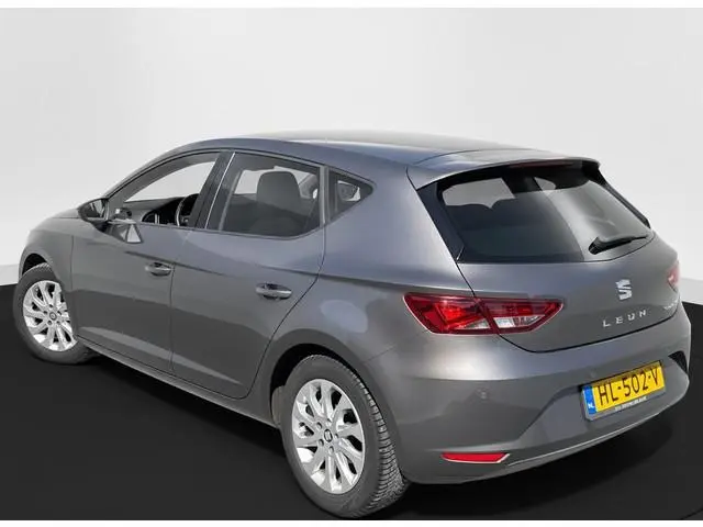 SEAT Leon 115PK TSI STYLE CONNECT NAVI/CARPLAY/CAMERA