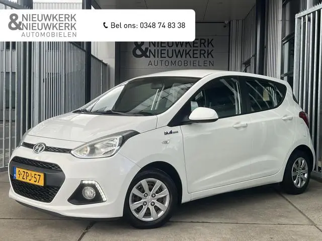 Hyundai i10 1.0i i-Motion Comfort Plus | CRUISE CONTROL | CLIMATE CONTROL | BLUETOOTH