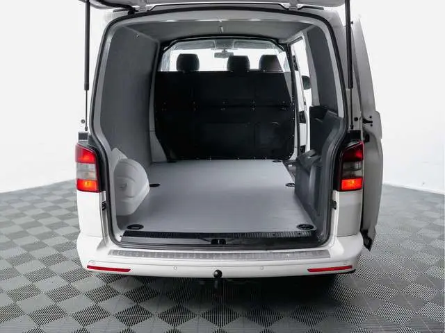 Volkswagen Transporter 2.0 TDI 180Pk 4Motion Highline Aut- 3 Pers, Sport Leder, Camera, Clima, Stoelverwarming, Cabine Ventilatie
