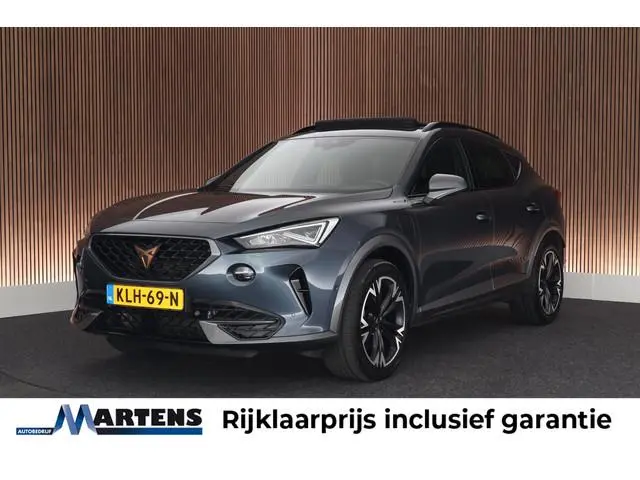 CUPRA Formentor 1.4 TSI 204pk e-Hybrid Adrenaline Trekhaak Camera Panoramadak Stoelverwarming Keyles...