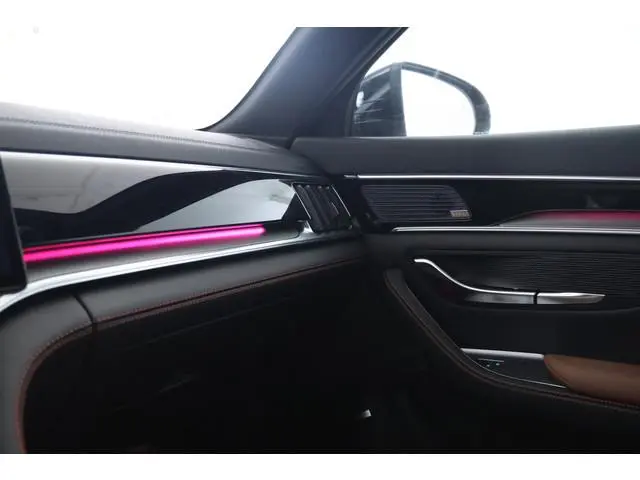 BYD SEAL U