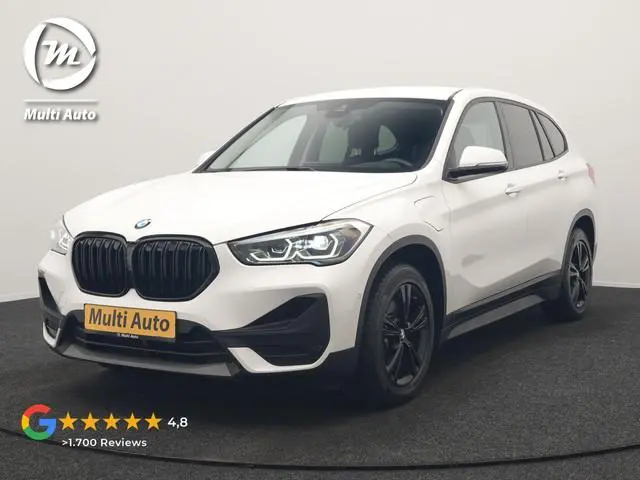 BMW X1 xDrive25e PHEV 221pk Dealer O.H. | Adaptive Cruise | Head Up | Camera | Harman / Kardon | Sto...