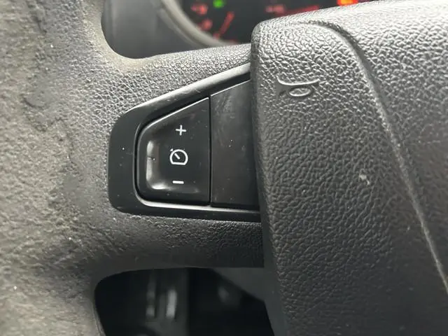 Nissan NV400