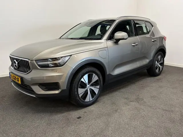 Volvo XC40 1.5 T4 Recharge Inscription Expression Adapt. Cruise/ Camera/ Stoelverw./ Apple Android a...