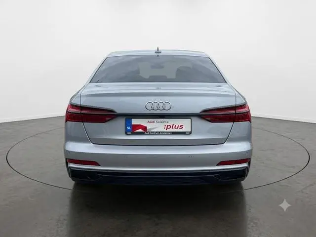 Audi A6 Limousine 40 TFSI S edition Competition 204pk | Panoramadak | HD Matrix | Parkeercamera | B&...
