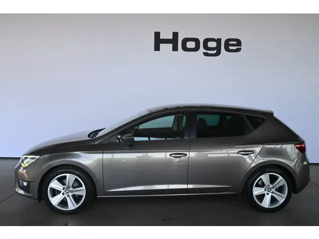 SEAT Leon 1.4 EcoTSI FR Connect Automaat Clima Navigatie LED Goed Onderhouden! Inruil Mogelijk!