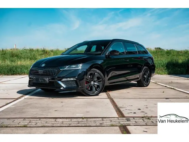 Skoda Octavia Combi 1.4 TSI RS iV | PANO | ALCANTARA SPORT COMFORT STOELEN