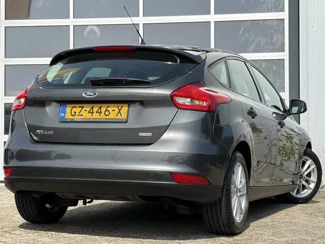 Ford Focus 1.0 Trend Edition 100pk | Airco | Bluetooth | Cruise control | Navigatiesysteem | Parkeer...