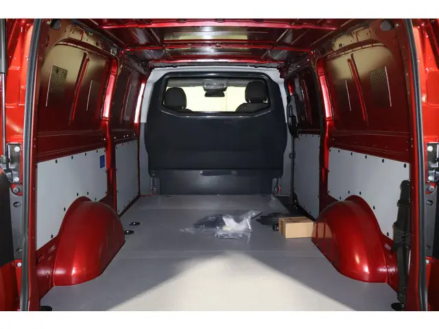 Mercedes-Benz eVito 112 L3 60 kWh Black Line