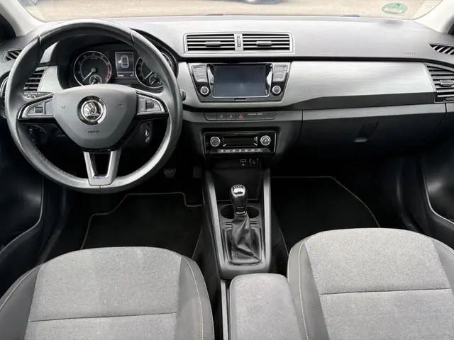 ŠKODA Fabia Combi 1.0 TSI Business Edition Clima Cruise Apple CarPlay Panoramadak Inruil Mogelijk!