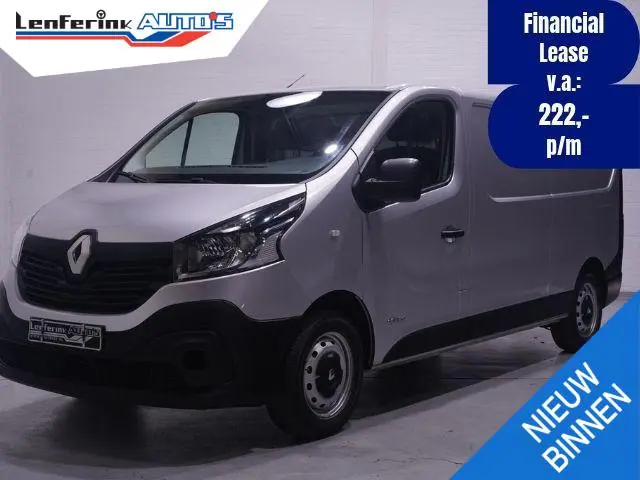 Renault Trafic 1.6 dCi 120 pk L2H1 Airco, Trekhaak Slechts 80 dkm, 3-Zits