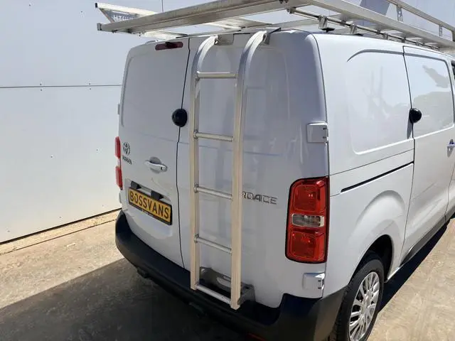 Toyota pro-ace
