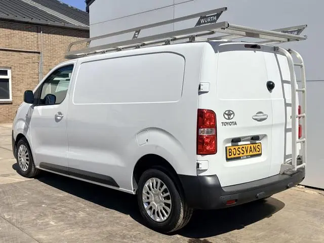Toyota pro-ace