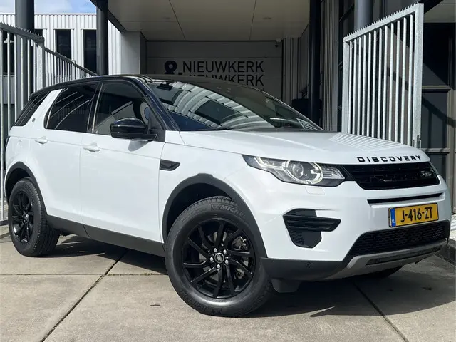 Land Rover Discovery Sport 2.0 Si4 HSE Luxury | AUTOMAAT | PANORAMADAK | TREKHAAK | CAMERA | NAVI |...