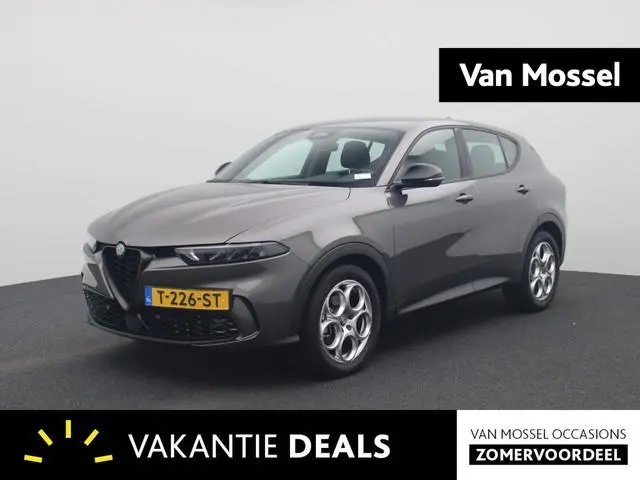 Alfa Romeo Tonale 1.5T Hybrid Sprint | ECC | Navigatie | Lichtmetalen velgen | Parkeersensoren | App...