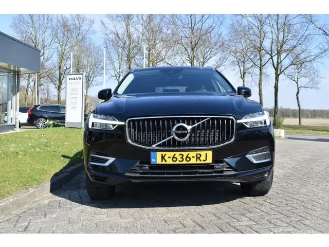 Volvo XC60 T8 AWD 390PK Plug-in Hybrid Inscription | Trekhaak | Panodak | Stoel-Stuur verwarming | A...