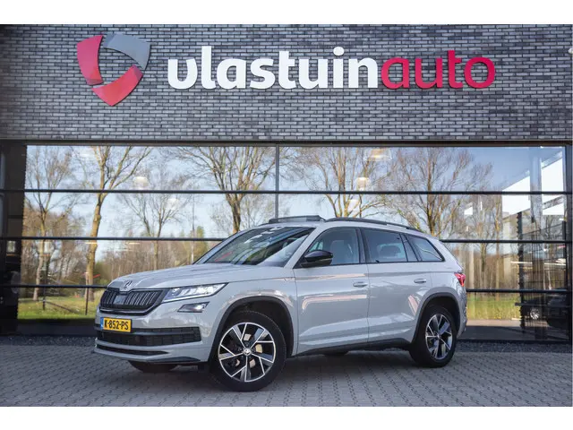 ŠKODA Kodiaq 1.5 TSI Sportline Business 7p. , Panoramadak, Trekhaak, Adap. cruise,