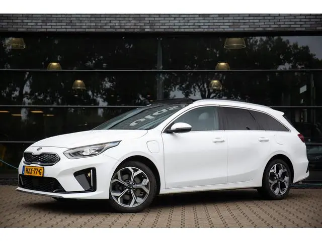 Kia Ceed Sportswagon 1.6 GDI PHEV ExecutiveLine , Panoramadak, Adaptive cruise, Leder, Vol!