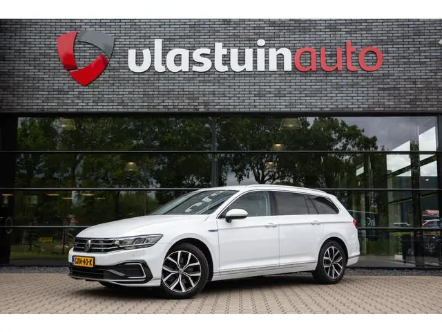 Volkswagen Passat Variant 1.4 TSI PHEV GTE Business SoH 94%, Adap. cruise, Trekhaak, Carplay, Camera...