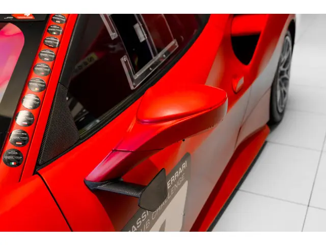 Ferrari 488