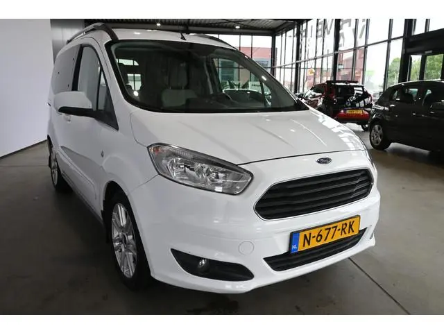Ford Tourneo Courier
