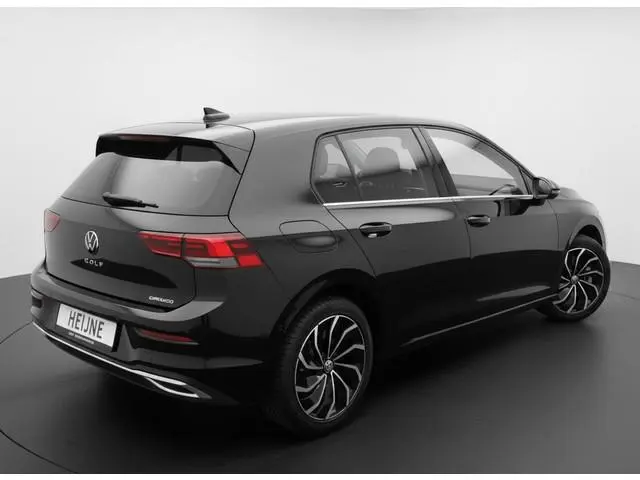 Volkswagen Golf e-HYBRID PHEV 204PK DSG STYLE CAMERA/NAVI/STUURVERW.****