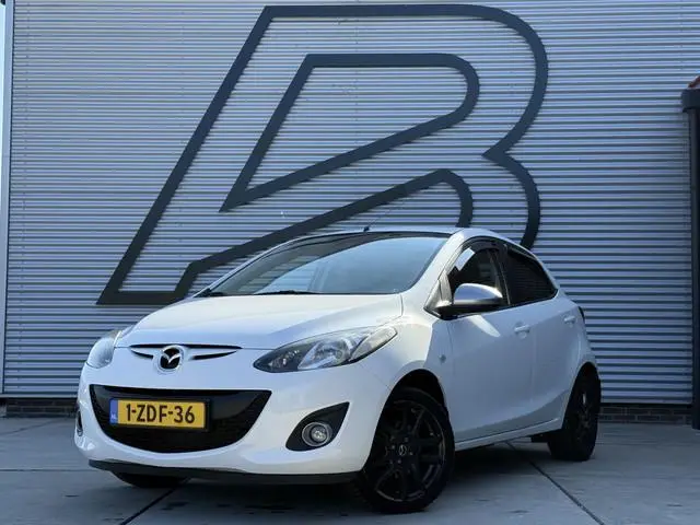 Mazda 2 1.3 Silver Edition 2e Eigenaar|Navi|Clima|Stoelverwarming|Elek Ramen|LM Velgen|Trekhaak|PDC|...