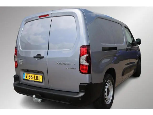 Toyota PROACE CITY Electric Challenger 50 kWh, Trekhaak Android auto, Stoel & Stuurverwarming Nieuwp...