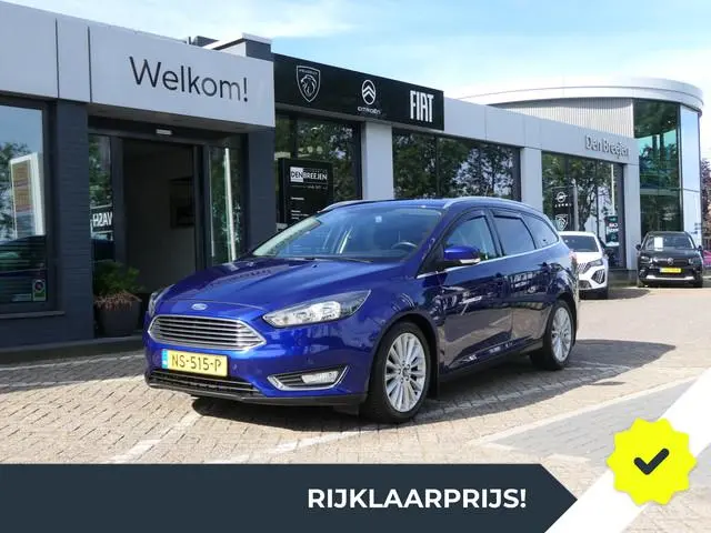 Ford Focus Wagon 1.5 Titanium Automaat | Camera | Navigatie | Trekhaak | LMV 17''