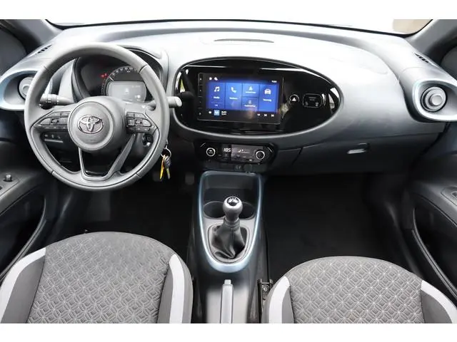 Toyota Aygo X 1.0 VVT-i MT Pulse, Apple Carplay, Android Auto, LED verlichting, LM velgen!