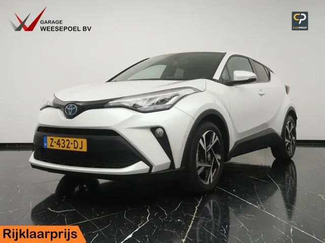 Toyota C-HR 2.0 Hybrid Dynamic 184PK - Navigatie - Camera - 18 inch LM velgen - Stoelverwarming - Af...