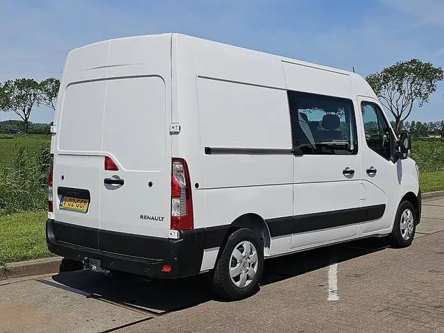 RENAULT MASTER 2.3 l2h2 dubbele cabine!