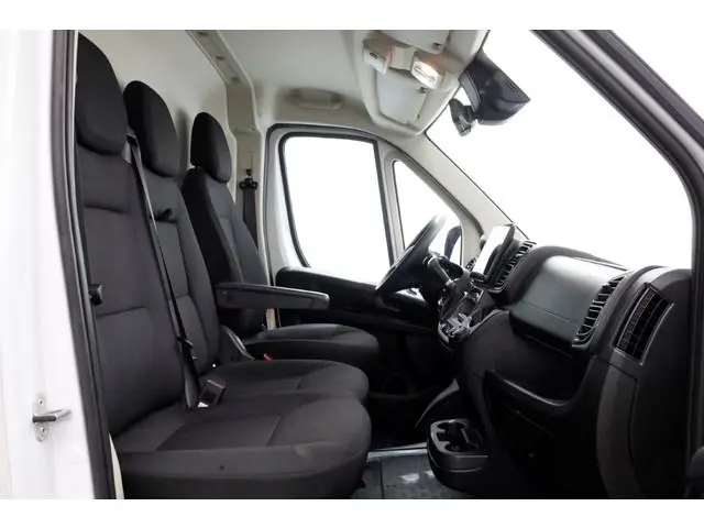 Peugeot Boxer 2.2 BlueHDi 180pk Automaat L4H2 LED/ACC/Navi/Camera 12-2024