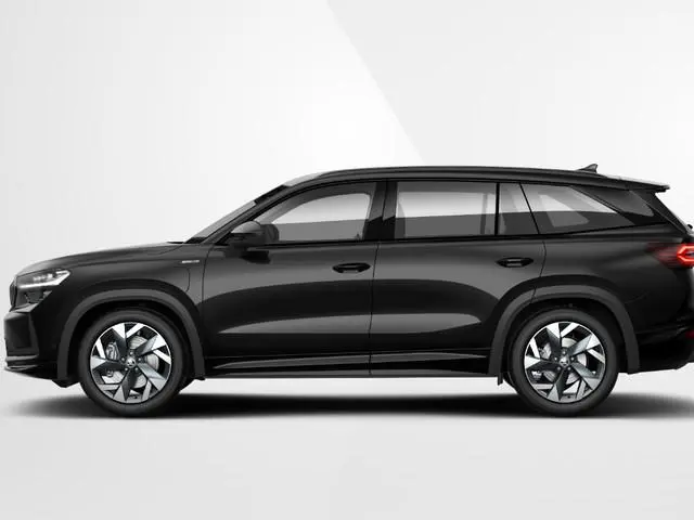 Škoda Kodiaq Sportline Business 1.5 TSI PHEV 150 kW / 204 PK | Black Magic | 19'' tirsuli aero velge...