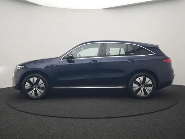 Mercedes-Benz EQC 400 4MATIC 85 kWh Dealer O.H Adaptive Cruise | Matrix LED | Camera | Head Up | Spo...