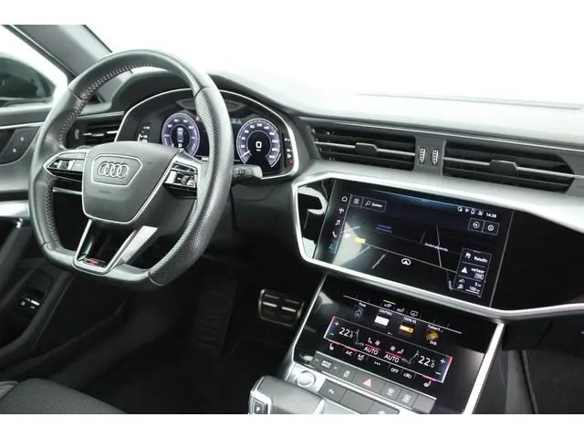 Audi A6 Limousine 50 TFSI e 299pk quattro S-Line Trekhaak Stoelverwarming ACC Navigatie Virtual Cock...