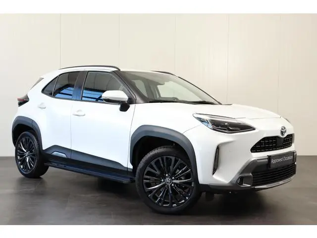 Toyota Yaris Cross 1.5 Hybrid Adventure, Treeplanken, Parkeersensoren