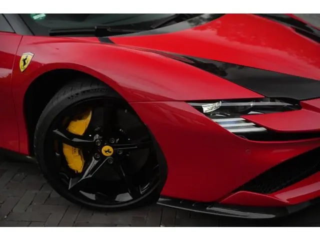 Ferrari SF90 Stradale