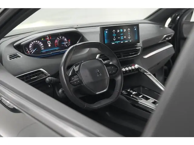 Peugeot 5008 PureTech 130 EAT8 Active Pack Business | 7 Zitplaatsen | Camera | Navigatie | Apple Car...