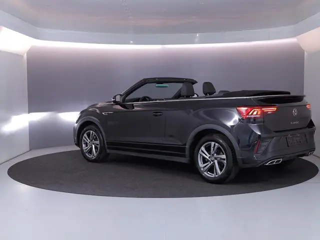 Volkswagen T-Roc Cabrio 1.5 TSI R-Line 150 pk Automaat (DSG) | Navigatie | Windscherm | Trekhaak (af...