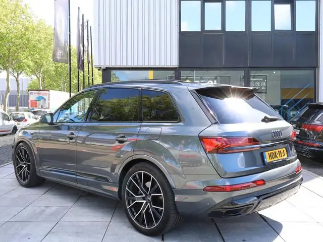 Audi Q7 55 TFSI e quattro S-Line 381PK | Panodak | Leer Valcona | RS Seats | B&O | HuD | Nightvision...