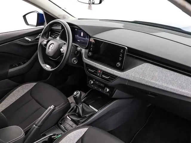 Skoda Kamiq 1.0 TSI 115pk Selection · Apple/Android Car Play · Cruise Control · P-Sensoren · DAB · 1...