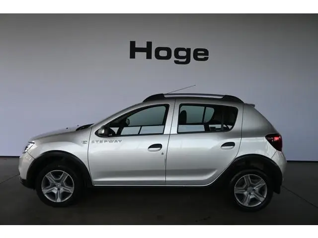 Dacia Sandero 0.9 TCe Stepway Laureate Automaat Airco Cruise Navigatie PDC Elektrisch Pakket 100% On...