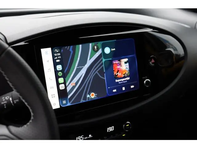 Toyota Aygo X Hybrid 115 GR Sport, Nieuw en in juli leverbaar met €1.500,- inruilpremie!