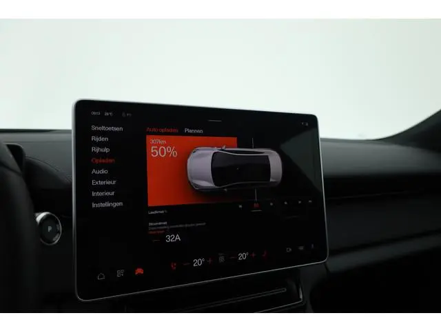 Polestar 4