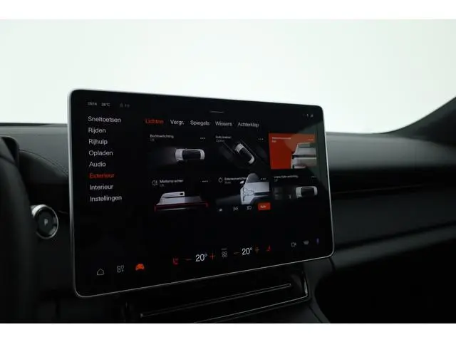 Polestar 4