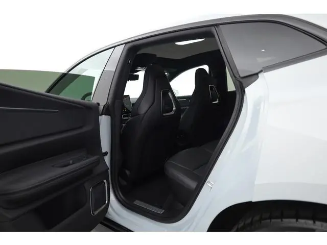 Polestar 4